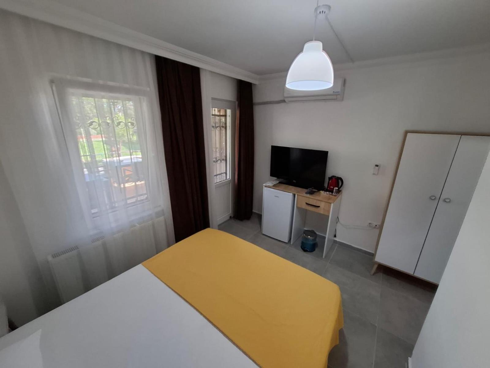 Evim Palace Oeren Luaran gambar