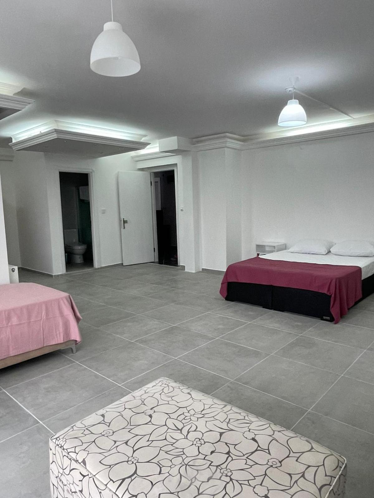 Evim Palace Oeren Luaran gambar